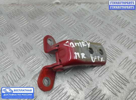 Петля двери на Toyota Camry XV50
