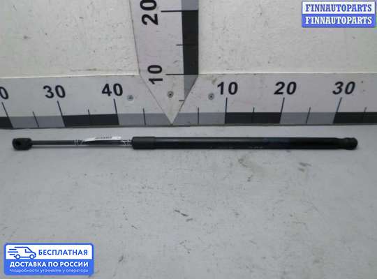 Амортизатор капота на Mercedes-Benz C (W204)