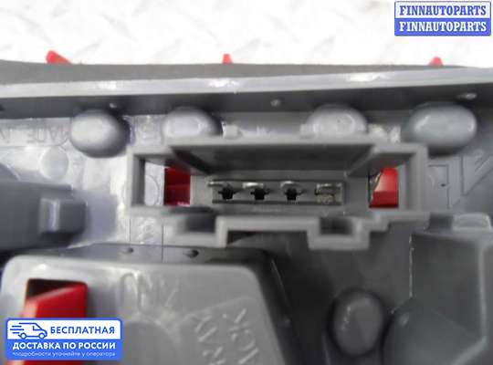 Фонарь крышки багажника на Volkswagen Jetta VI (1B)