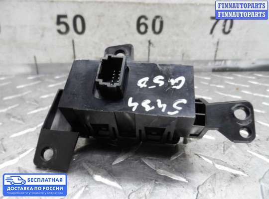 Кнопки на Infiniti Q50 (V37)