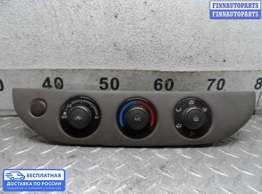 Блок управления печкой на Toyota Camry XV30