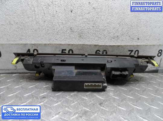 Блок управления печкой на Toyota Camry XV30