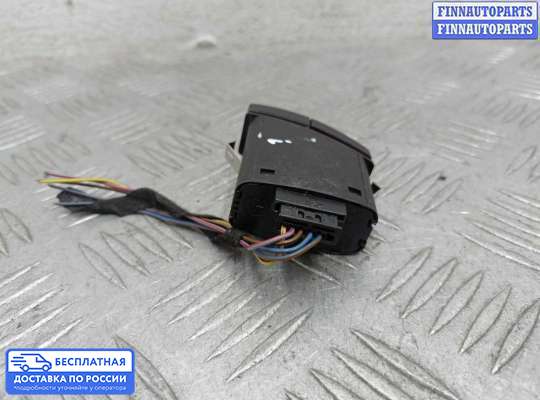 Кнопка аварийной остановки на BMW X1 (E84)