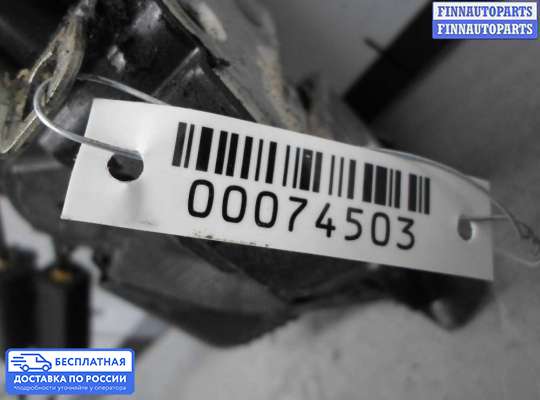 Замок боковой двери на Toyota FJ Cruiser