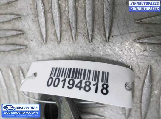 Петля капота на Subaru Tribeca