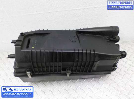 Корпус воздушного фильтра на Mercedes-Benz C (W203)