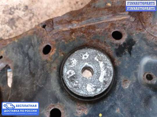 Рычаг подвески на Audi A6 (C7)