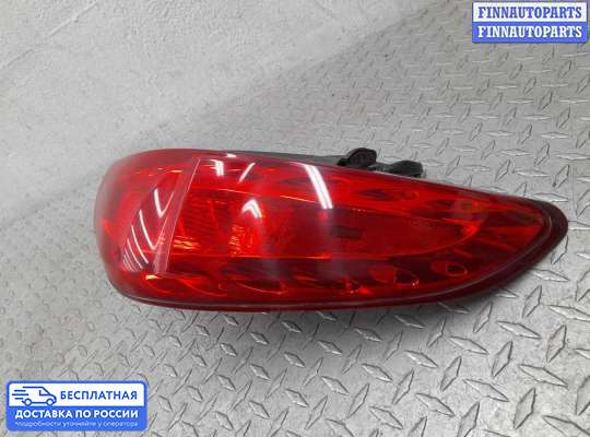 Фонарь задний на Infiniti FX II / QX70 (S51)