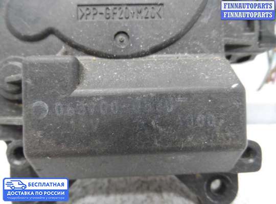 Моторчик заслонки печки на Toyota Harrier II (U30W)