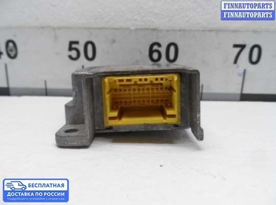 ЭБУ AIRBAG (электронный блок управления подушками безопасности) на Isuzu Rodeo II (UTS-145)