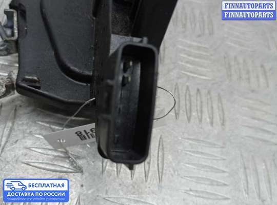 Замок боковой двери на Infiniti EX / QX50 (J50)