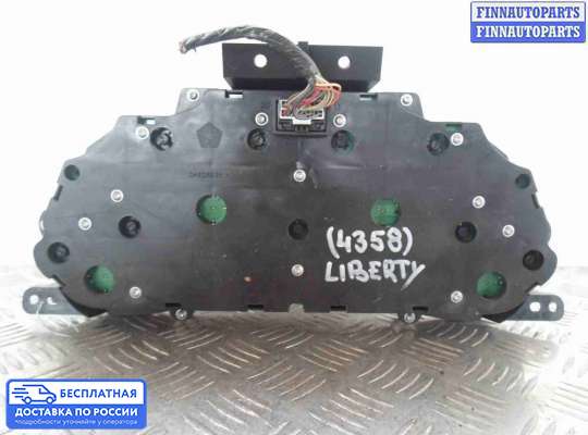 Щиток приборов на Jeep Cherokee II / Liberty (KJ)