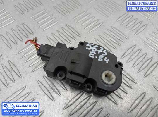 Моторчик заслонки печки на BMW X1 (E84)