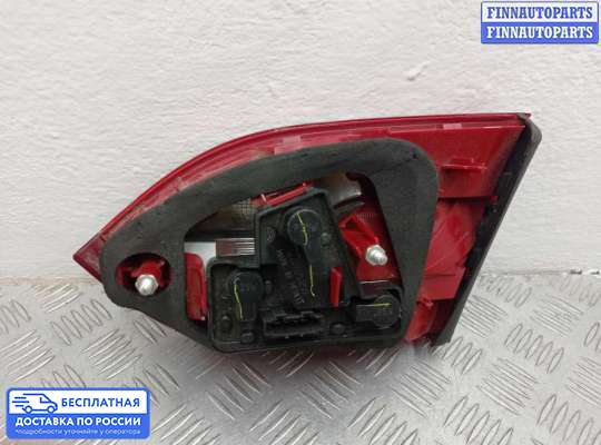 Фонарь крышки багажника на Volkswagen Jetta VI (1B)