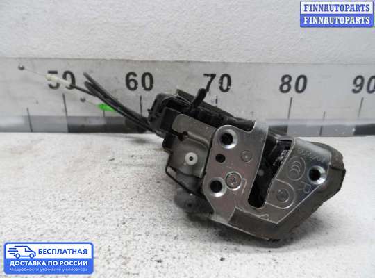 Замок боковой двери на Toyota RAV4 II (XA20)