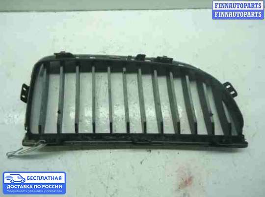 Решетка (заглушка) бампера на BMW 3 (E90/E91/E92/E93)