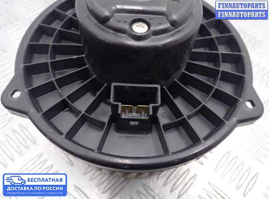 Мотор отопителя на Toyota Sienna II