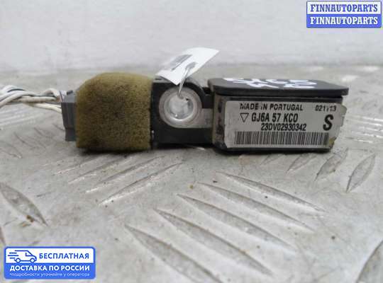 Датчик удара (Airbag) на Mazda 6 I (GG)