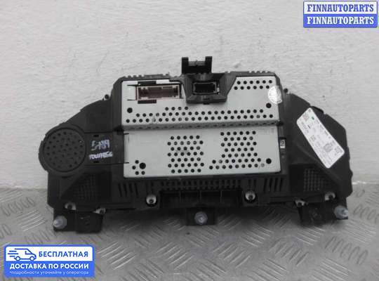 Щиток приборов на Volkswagen Touareg II (7P)