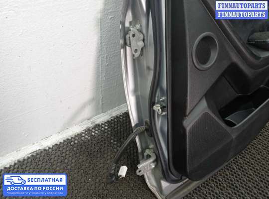 Замок боковой двери на Subaru Forester IV (SJ)