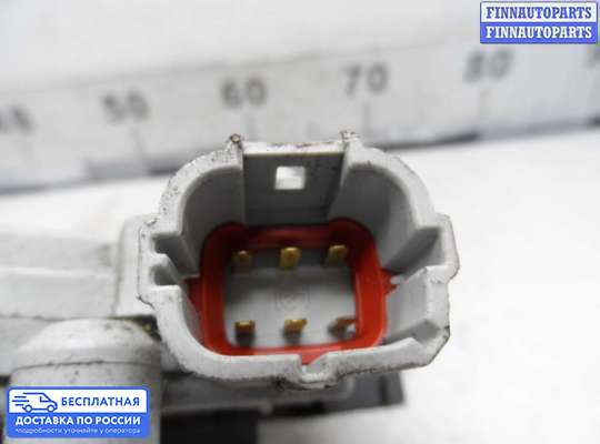 Замок боковой двери на Nissan X-Trail I (T30)