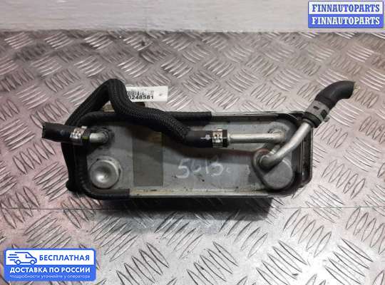 Радиатор масляный на Mercedes-Benz C (W203)