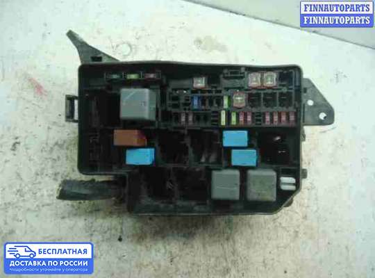 Блок предохранителей на Toyota RAV4 III (XA30)