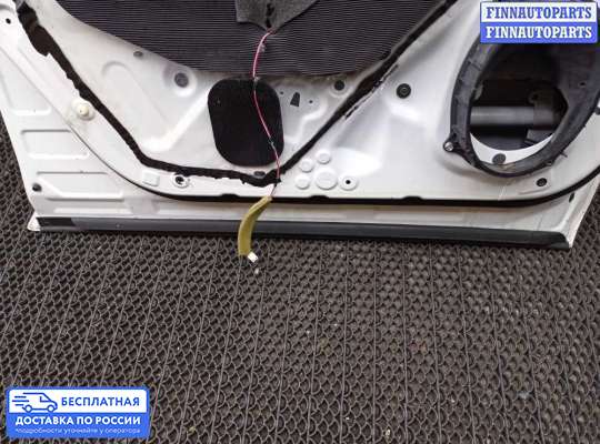 Замок боковой двери на Infiniti QX56 II / QX80 (Z62)