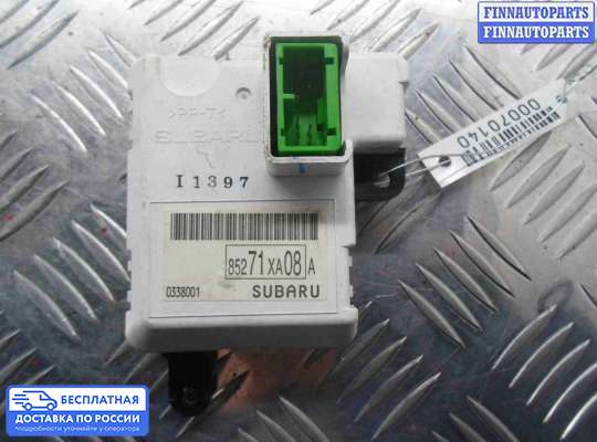 Дисплей бортового компьютера на Subaru Tribeca