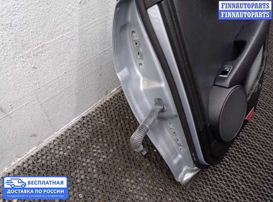 Замок боковой двери на Mercedes-Benz C (W204)