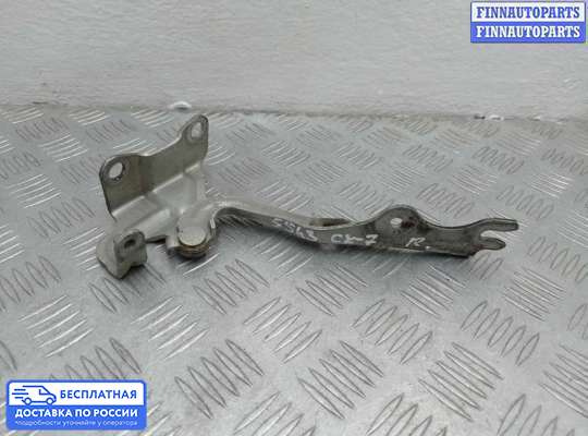 Петля капота на Mazda CX-7