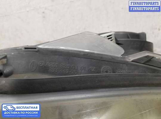 Фара передняя на Mercedes-Benz R (W251)