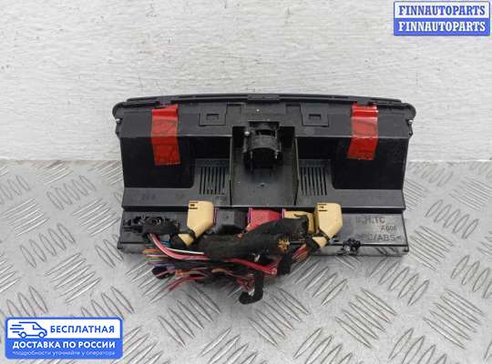 Блок управления печкой на Audi A8 (D3, 4E)