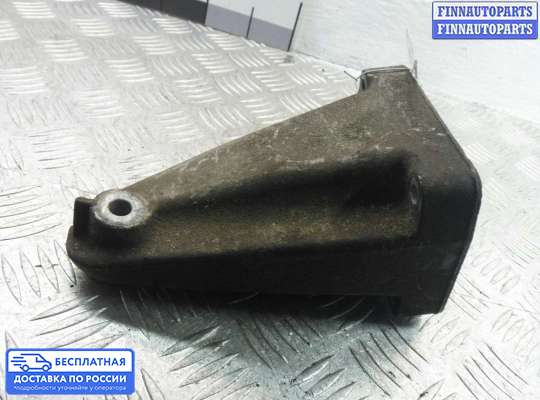 Кронштейн ДВС (лапа) на Mercedes-Benz C (W203)