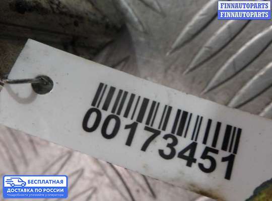 Радиатор масляный на Range Rover Sport II (L494)