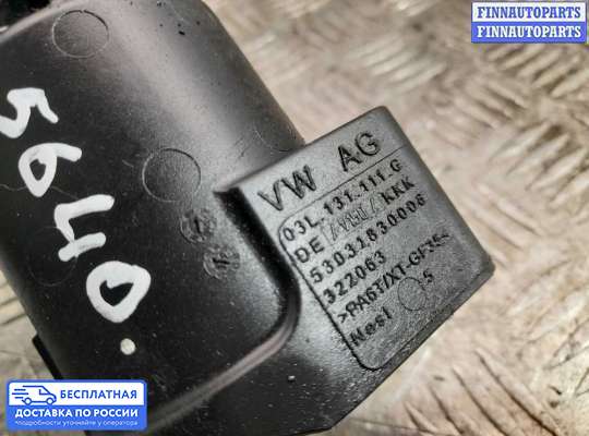 Патрубок (трубка, шланг) на Volkswagen Golf VI (5K)