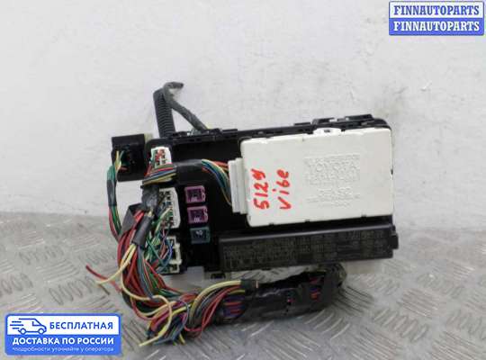Блок предохранителей на Toyota Matrix I (E13)