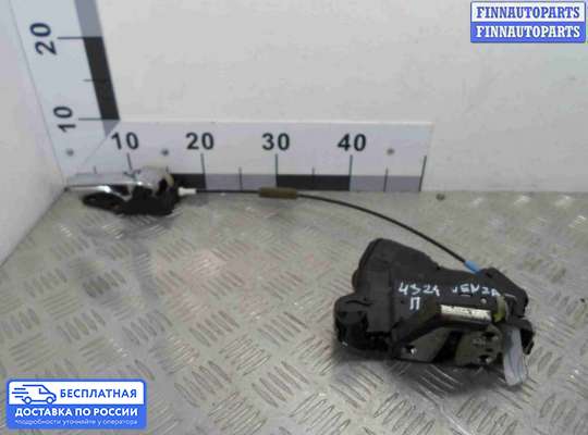 Замок боковой двери на Toyota Venza (GV10)