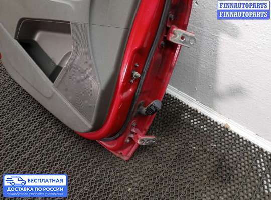 Петля двери на Kia Sportage III (SL)