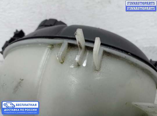 Бачок расширительный на Mercedes-Benz C (W204)