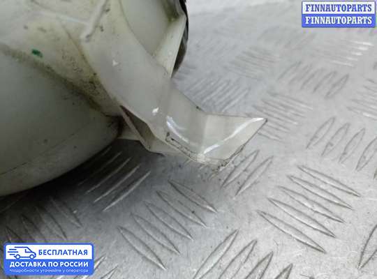 Бачок расширительный на Mercedes-Benz C (W204)