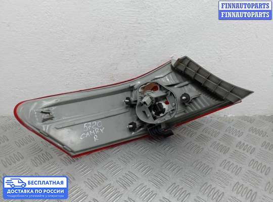 Фонарь задний на Toyota Camry XV40