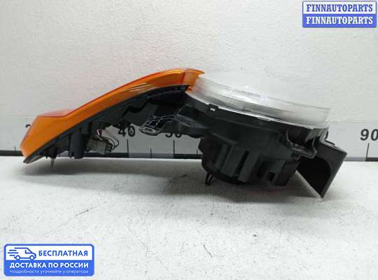 Фара передняя на Toyota FJ Cruiser