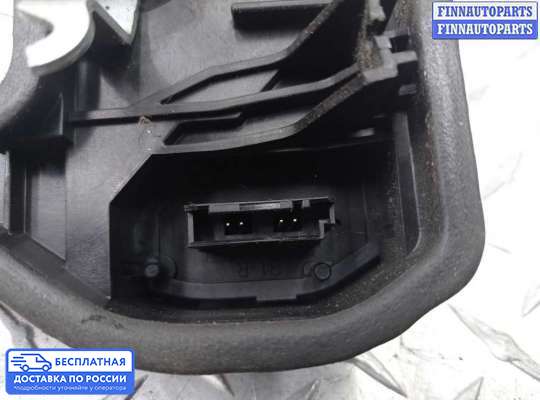 Замок боковой двери на BMW X1 (E84)
