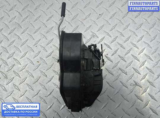 Замок боковой двери на BMW X1 (E84)
