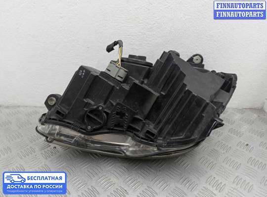 Фара передняя на Mercedes-Benz C (W204)