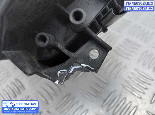 Фара передняя на Mercedes-Benz C (W204)