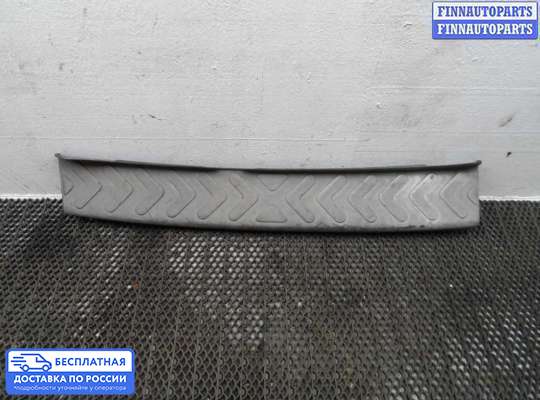 Молдинг на Nissan X-Terra (N50)