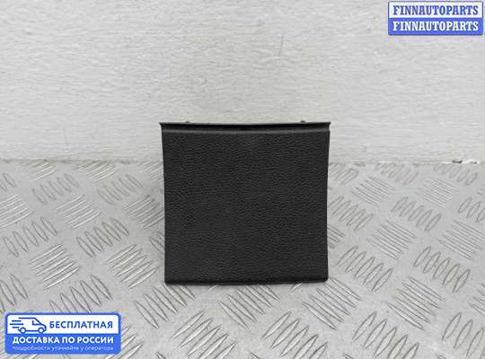 Пепельница на Mercedes-Benz C (W204)