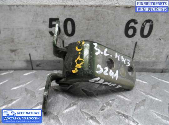 Петля двери на Toyota Camry XV40